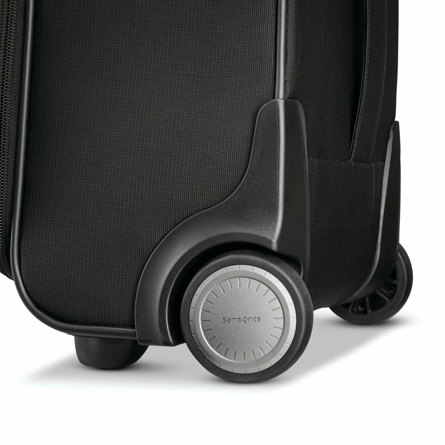 Samsonite Silhouette 17 Wheeled Underseater 7 Samsonite Silhouette 17 Wheeled Underseater - Image 5