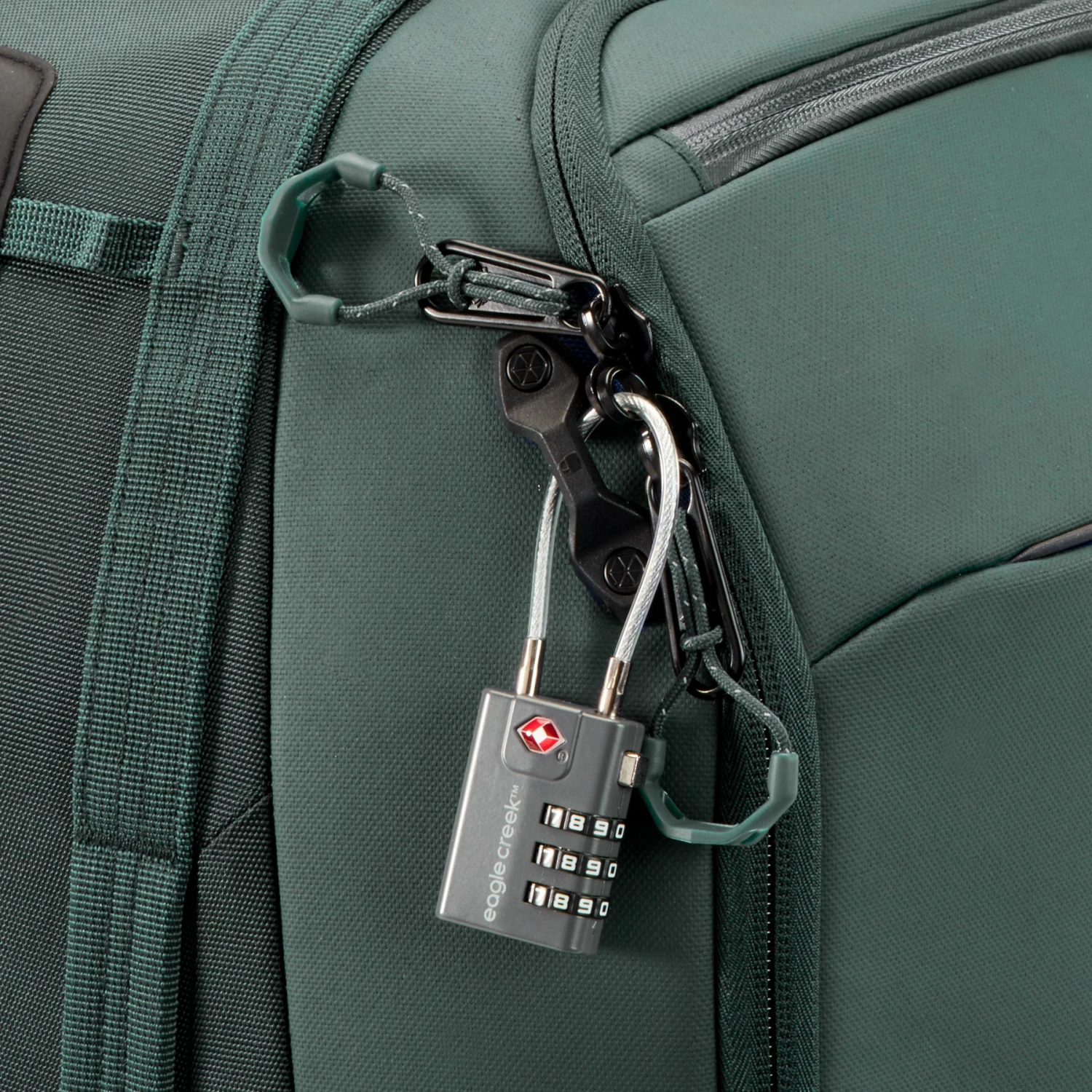 Eagle Creek Tarmac XE 2-Wheel 65L Luggage 15 Eagle Creek Tarmac XE 2-Wheel 65L Luggage - Image 14