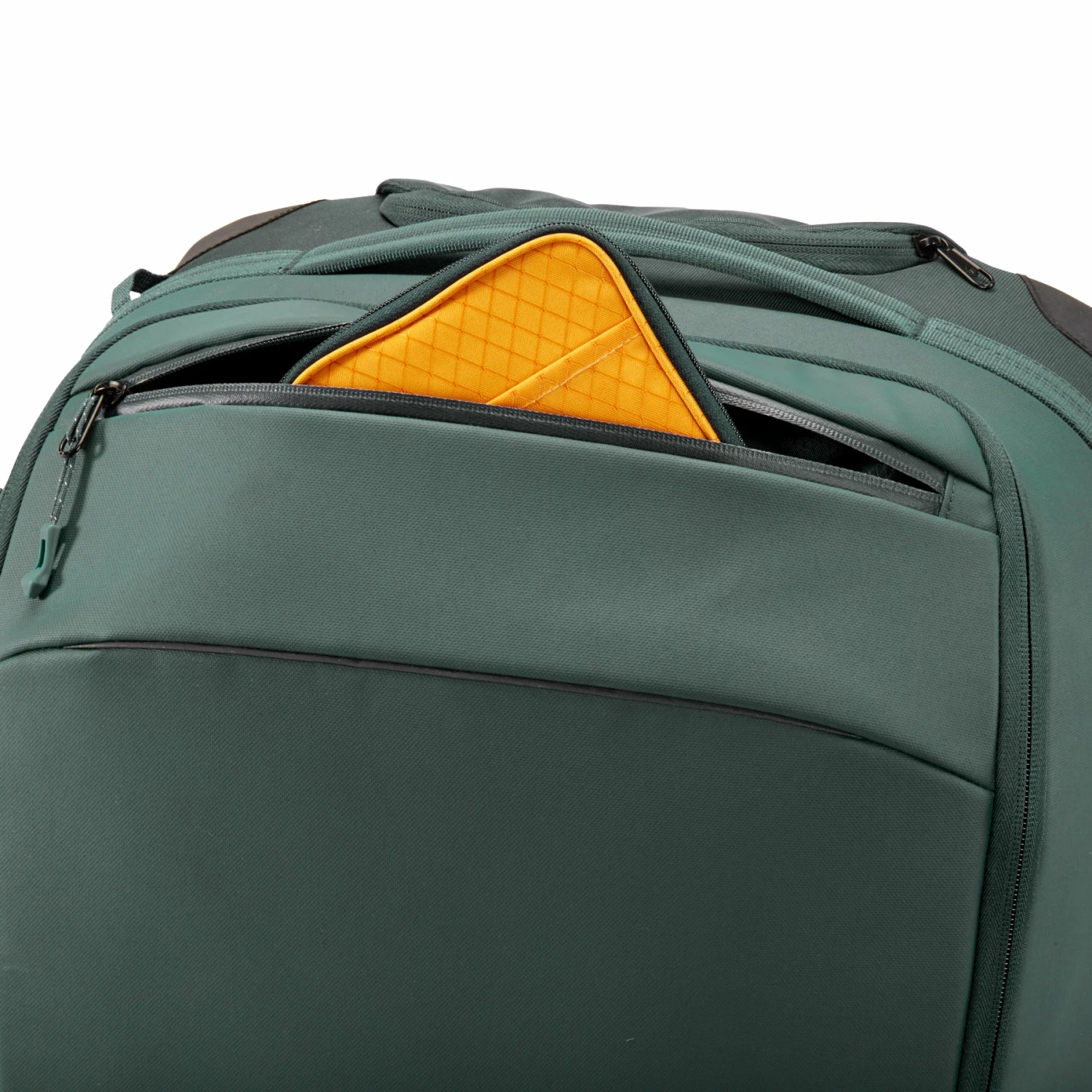 Eagle Creek Tarmac XE 2-Wheel 65L Luggage 16 Eagle Creek Tarmac XE 2-Wheel 65L Luggage - Image 15