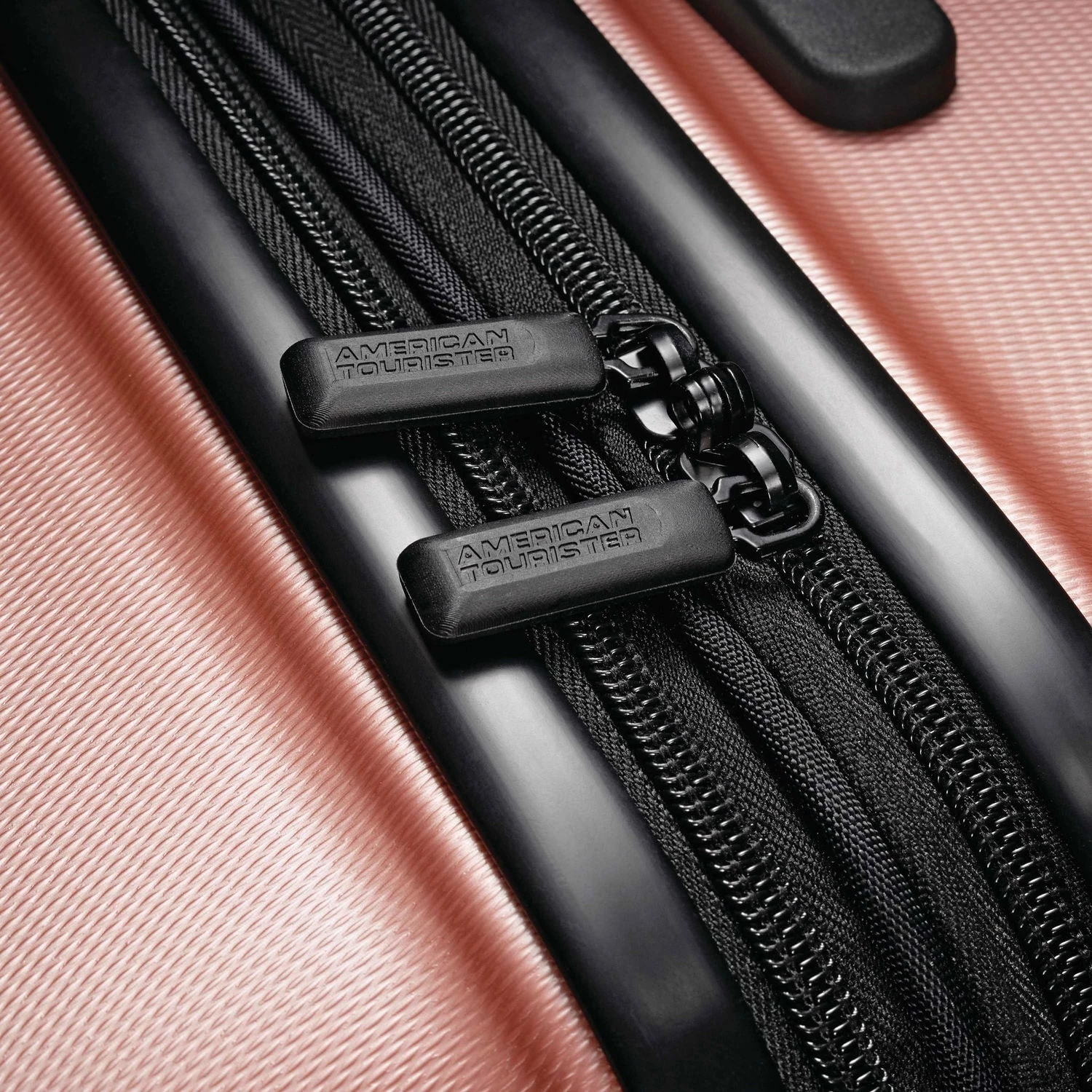 American Tourister Moonlight 24" Spinner Luggage Assorted Colors 6 American Tourister Moonlight 24" Spinner Luggage Assorted Colors - Image 4