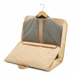 Hartmann Century Deluxe 24" Medium Exp Journey Spinner -SAMSONITE Store CenturyDLX 1133 MDLG 3 Garment Sleeve