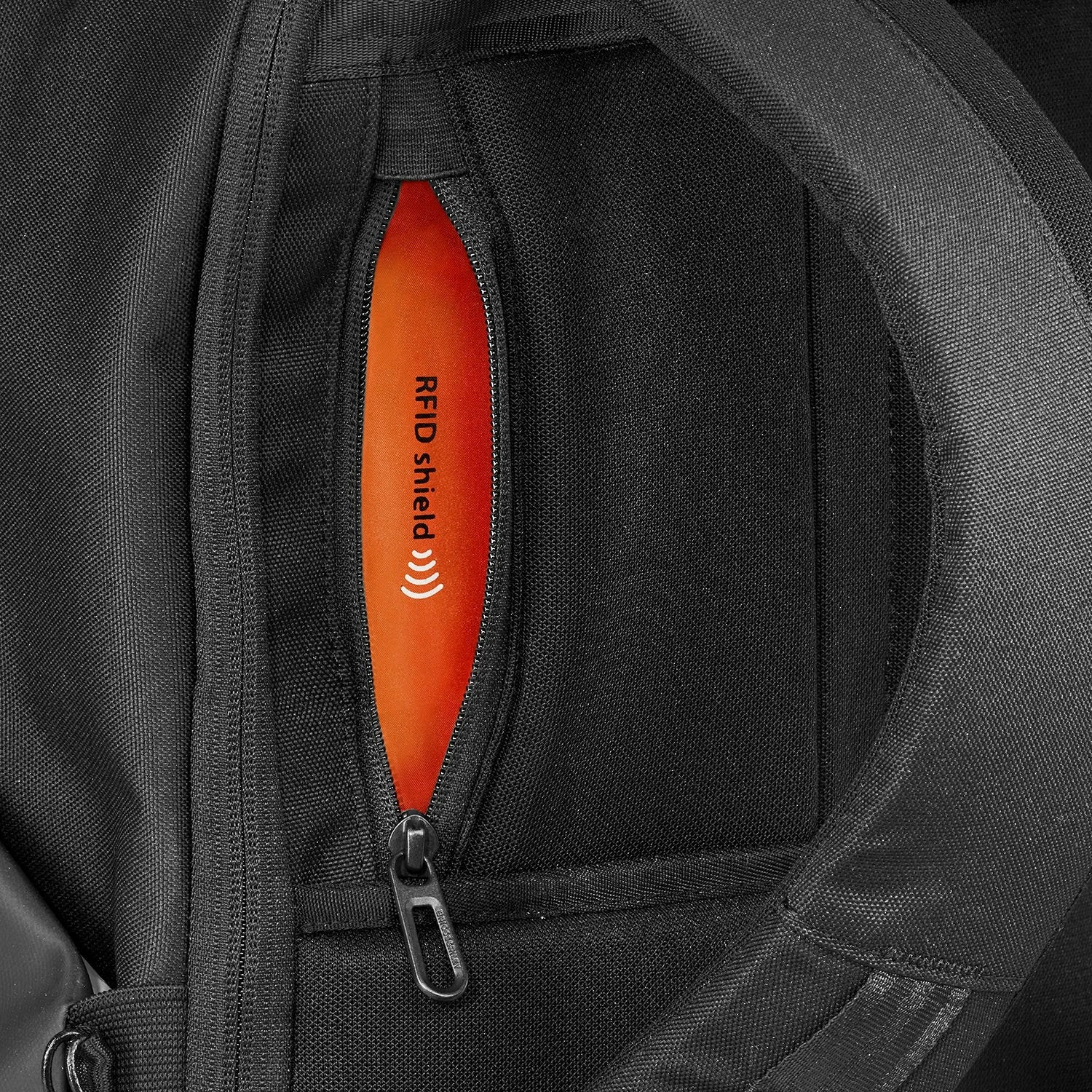 Briggs & Riley Delve Medium Backpack 10 Briggs & Riley Delve Medium Backpack - Image 8