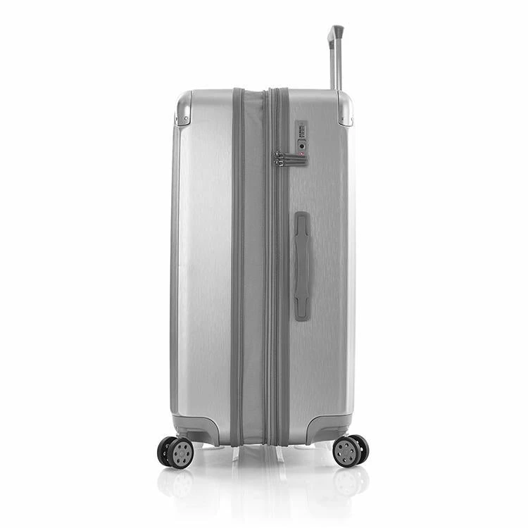 Heys DuoTrak 30" Spinner Luggage 9 Heys DuoTrak 30" Spinner Luggage - Image 7