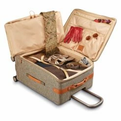 Hartmann Tweed Legend 26" Medium Journey Expandable Spinner Natural Tweed 16 Hartmann Tweed Legend 26" Medium Journey Expandable Spinner Natural Tweed -SAMSONITE Store TWEED LEGEND INTERIOR2 015e1f8c 7fb8 41b0 94ed c32e46dd55ff