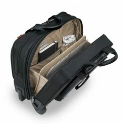Briggs & Riley @work Medium 2-Wheel Expandable Brief Black -SAMSONITE Store kr420x 4i3