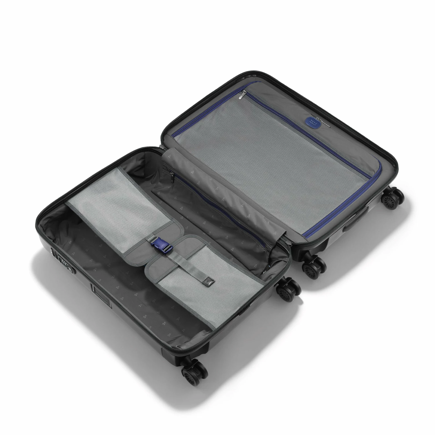 Zero Halliburton Edge Lightweight Medium Travel Case 12 Zero Halliburton Edge Lightweight Medium Travel Case - Image 10